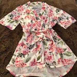 Floral short robe